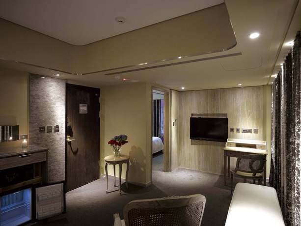 Imagen de los interiores del Hotel Inhouse. Foto 16