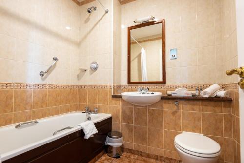 Imagen general del Hotel Inishowen Gateway. Foto 13