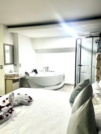 Imagen de la habitación del Hotel Inizio Boutique Laureles. Foto 11
