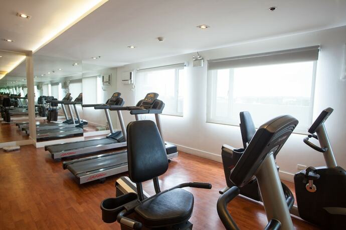 Imagen general del Hotel Injap Tower. Foto 3