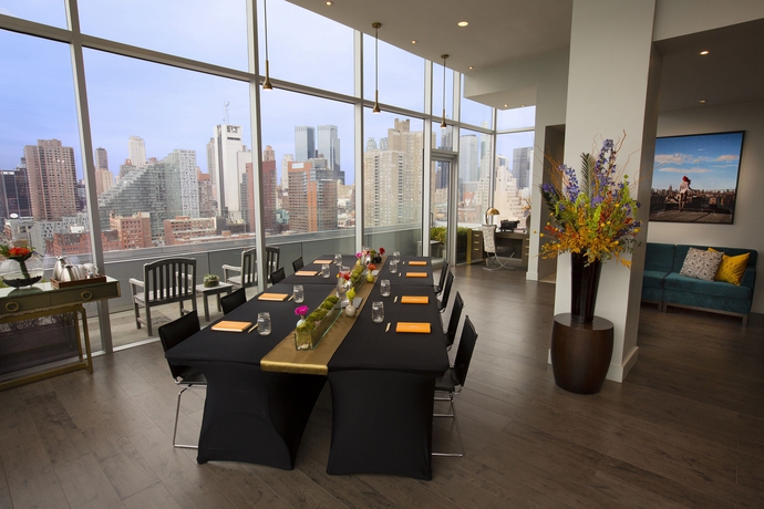 Imagen de los interiores del Hotel Ink 48. Foto 10