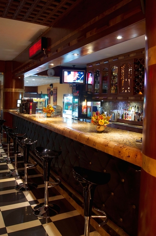 Imagen del bar/restaurante del Hotel Inkari Suites. Foto 4