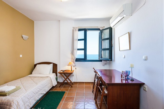 Imagen de la habitación del Hotel Inks House of Europe. Foto 20
