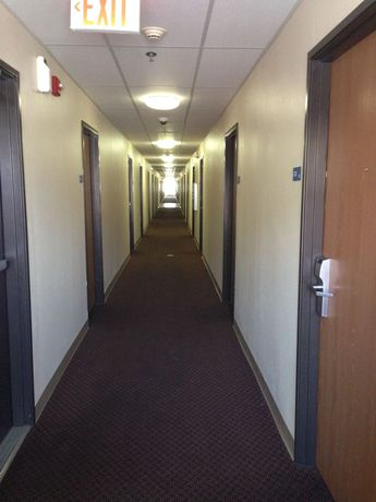 Imagen de la habitación del Hotel Inland Suites Elvis. Foto 4