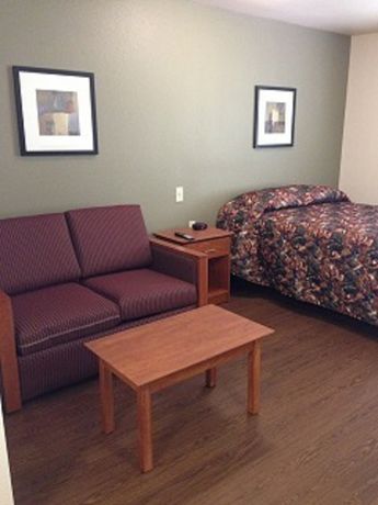 Imagen de los interiores del Hotel Inland Suites Elvis. Foto 12