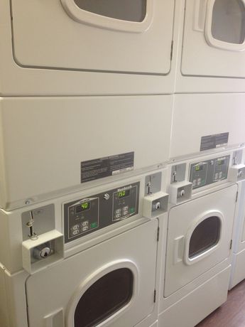 Imagen de los interiores del Hotel Inland Suites Elvis. Foto 15