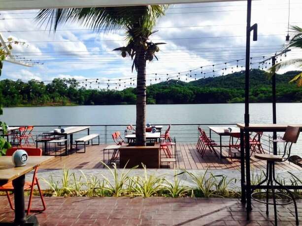 Imagen general del Hotel Inlaya Ratchaburi. Foto 8