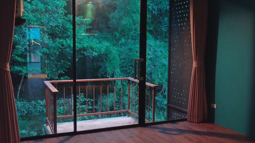 Imagen de la habitación del Hotel Inlaya Ratchaburi. Foto 32