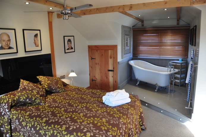 Imagen de la habitación del Hotel Inn At Cheltenham Parade. Foto 7