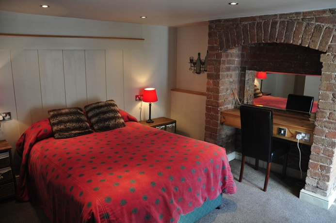 Imagen de la habitación del Hotel Inn At Cheltenham Parade. Foto 10