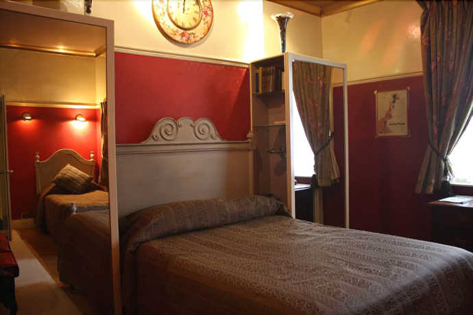 Imagen de la habitación del Hotel Inn At Cheltenham Parade. Foto 12
