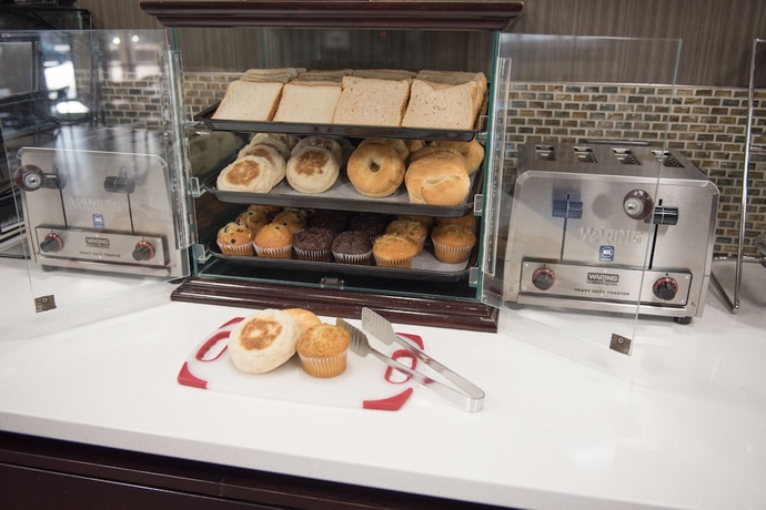 Imagen del bar/restaurante del Hotel Inn At Chocolate Ave, Surestay Collection By Best Western. Foto 10