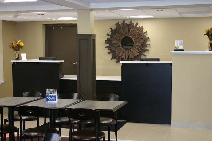 Imagen de los interiores del Hotel Inn At Chocolate Ave, Surestay Collection By Best Western. Foto 15
