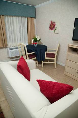 Imagen de la habitación del Hotel Inn At Deep Canyon. Foto 6