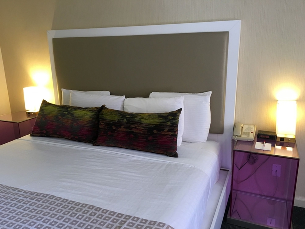 Imagen de la habitación del Hotel Inn At Golden Gate. Foto 3