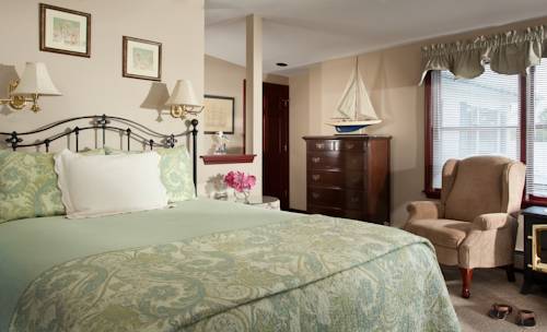 Imagen de la habitación del Hotel Inn At Harbor Hill Marina. Foto 14