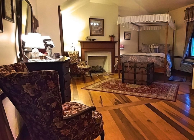 Imagen de la habitación del Hotel Inn At Herr Ridge. Foto 10