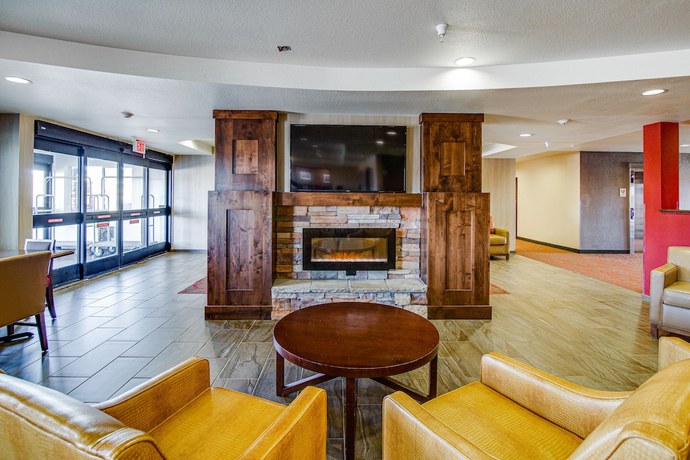 Imagen de los interiores del Hotel Inn At Hunters Run. Foto 17