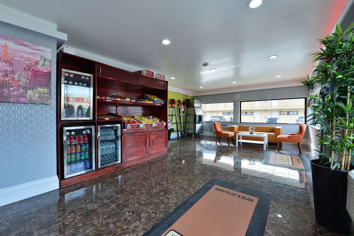 Imagen de los interiores del Hotel Inn At Jericho. Foto 17