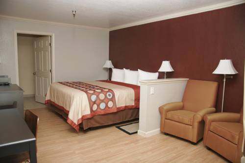 Imagen de la habitación del Hotel Inn At King City. Foto 7