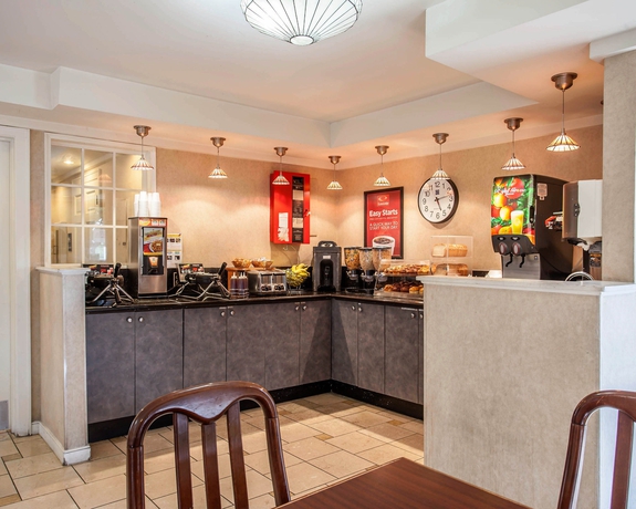 Imagen del bar/restaurante del Hotel Inn At Lake Washington. Foto 4