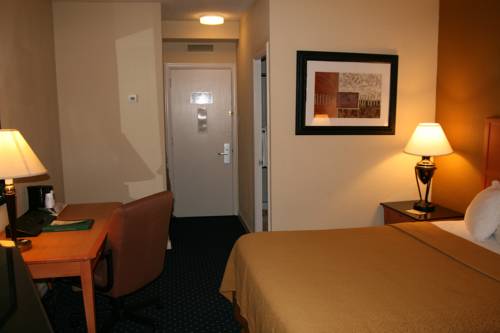 Imagen de la habitación del Hotel Inn At Lebanon. Foto 5