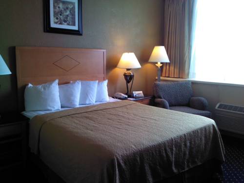 Imagen de la habitación del Hotel Inn At Lebanon. Foto 12