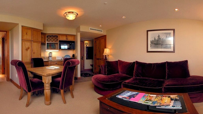 Imagen de la habitación del Hotel Inn At Lost Creek. Foto 12