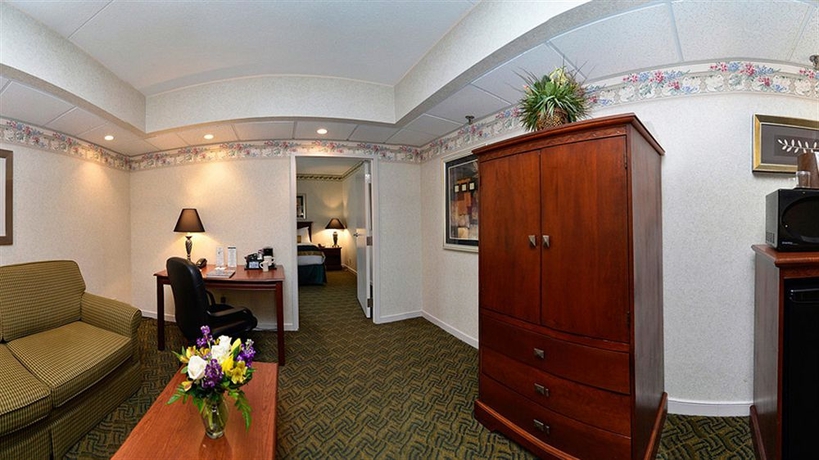 Imagen de los interiores del Hotel Inn At Mendenhall. Foto 16