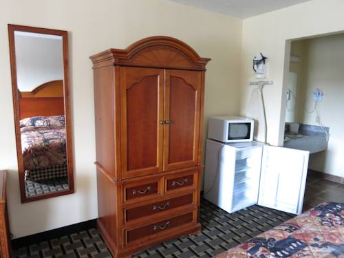 Imagen de la habitación del Hotel Inn At Mexia. Foto 9