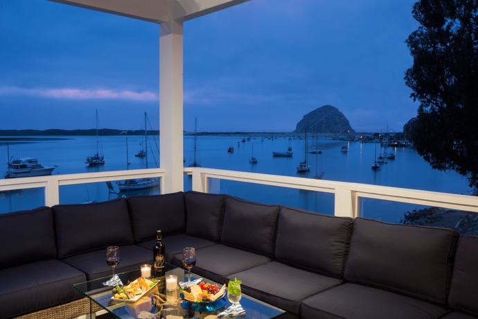 Imagen de los exteriores del Hotel Inn At Morro Bay. Foto 12