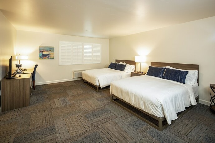 Imagen general del Hotel Inn At Moss Landing Point. Foto 8