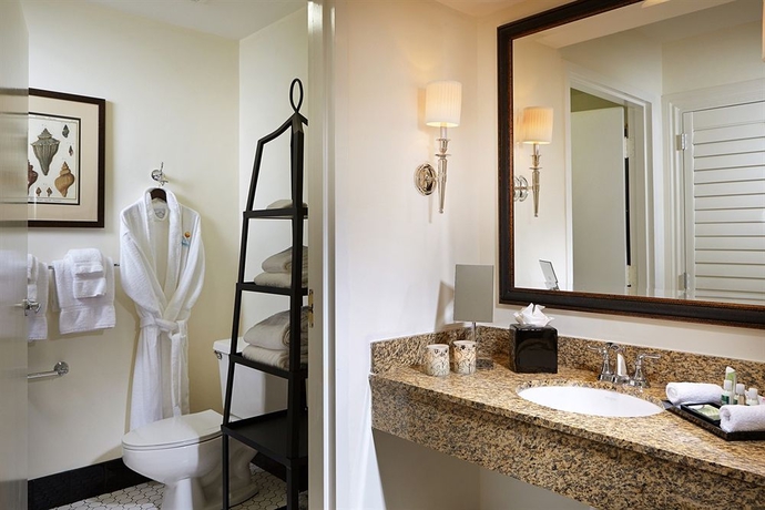 Imagen de la habitación del Hotel Inn At Pelican Bay. Foto 5