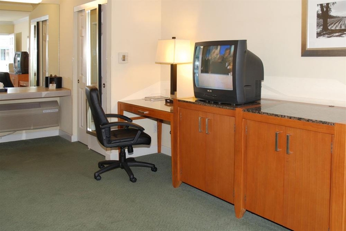 Imagen general del Hotel Inn At San Luis Obispo. Foto 3