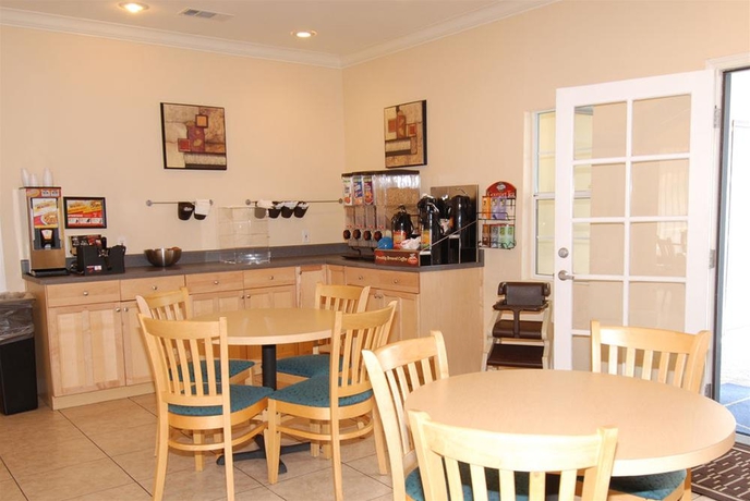 Imagen general del Hotel Inn At San Luis Obispo. Foto 6