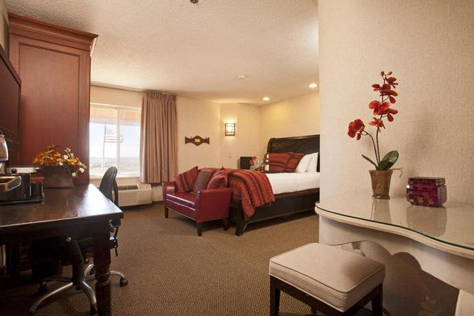 Imagen de la habitación del Hotel Inn At Santa Fe, Surestay Collection By Best Western. Foto 2