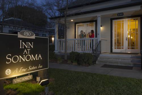 Imagen de la habitación del Hotel Inn At Sonoma - A Four Sisters Inn. Foto 5