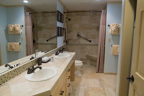Imagen de la habitación del Hotel Inn At Spanish Head Resort. Foto 4