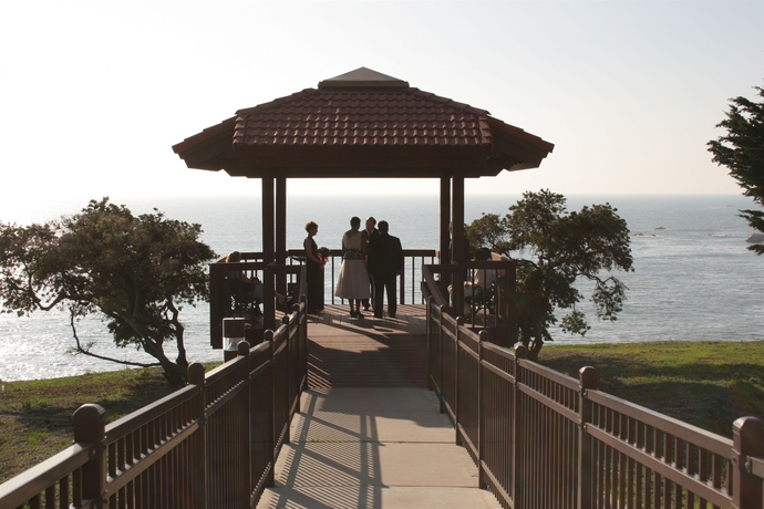 Imagen de los exteriores del Hotel Inn At The Cove. Foto 6