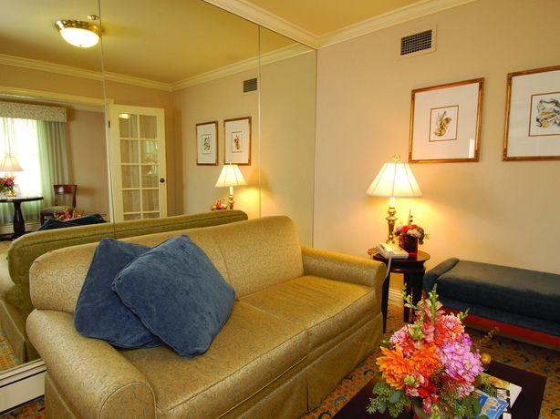 Imagen de los interiores del Hotel Inn At The Opera. Foto 12