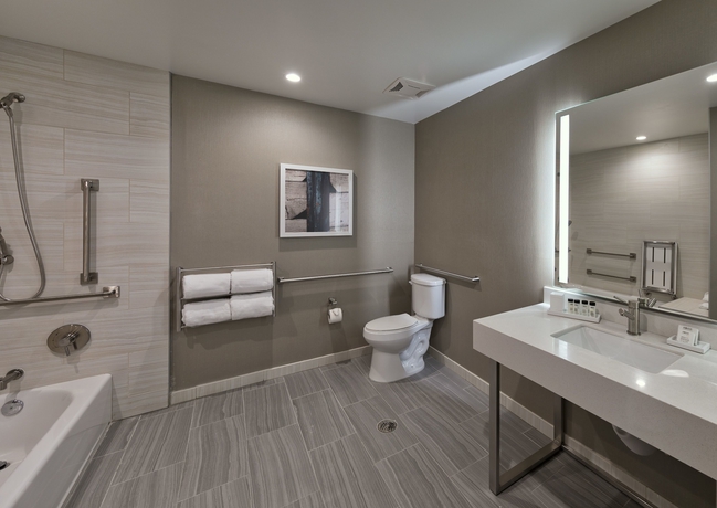 Imagen de la habitación del Hotel Inn At The Pier. Foto 16