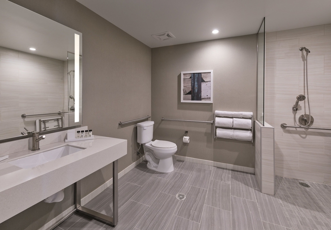 Imagen de la habitación del Hotel Inn At The Pier. Foto 17