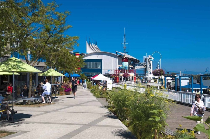 Imagen de los exteriores del Hotel Inn At The Quay. Foto 3