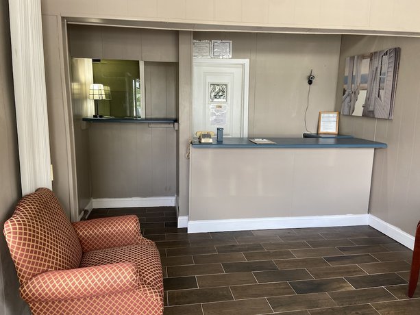Imagen de los interiores del Hotel Inn Between The Hedges. Foto 14