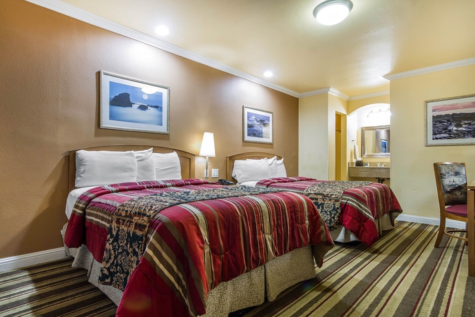 Imagen de la habitación del Hotel Inn By The Coliseum. Foto 4