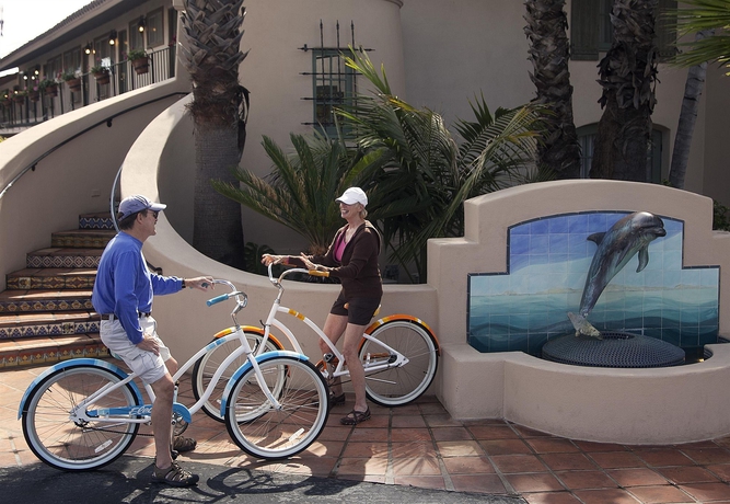 Imagen general del Hotel Inn By The Harbor. Foto 2