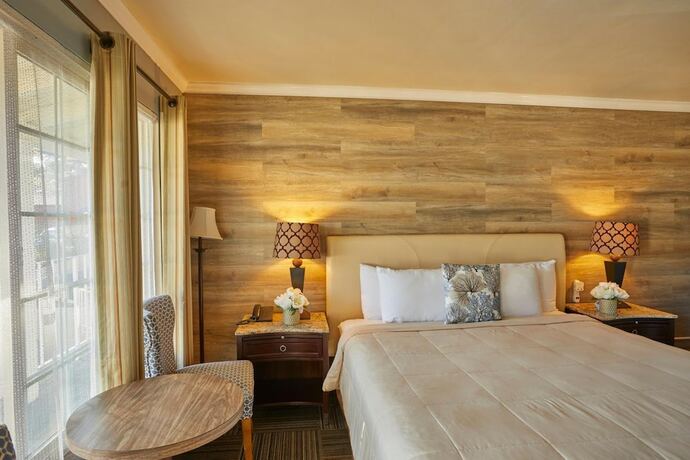 Imagen general del Hotel Inn By the Bay Monterey. Foto 1