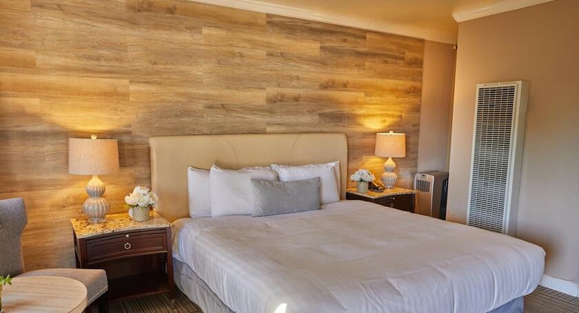 Imagen general del Hotel Inn By the Bay Monterey. Foto 5