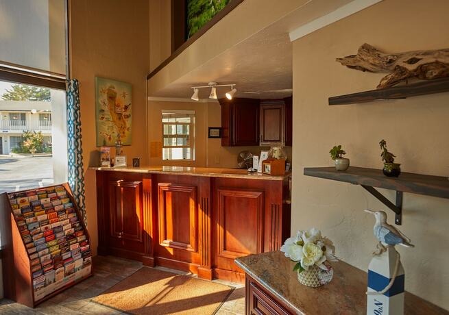 Imagen general del Hotel Inn By the Bay Monterey. Foto 10