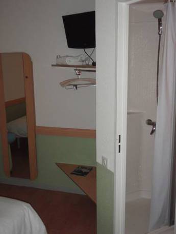 Imagen de la habitación del Hotel Inn Design Dijon Sud. Foto 12